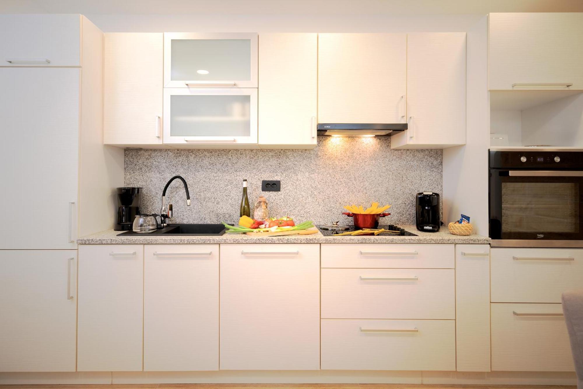 Lux & View - Sveta Nedjelja Apartamento *