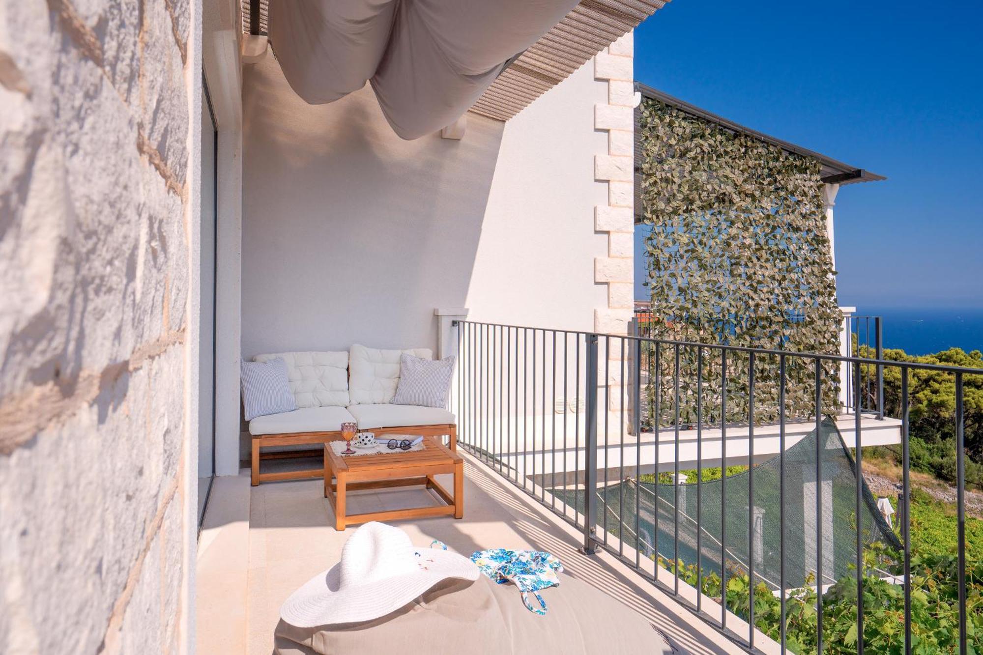 Lux & View - Sveta Nedjelja Apartamento